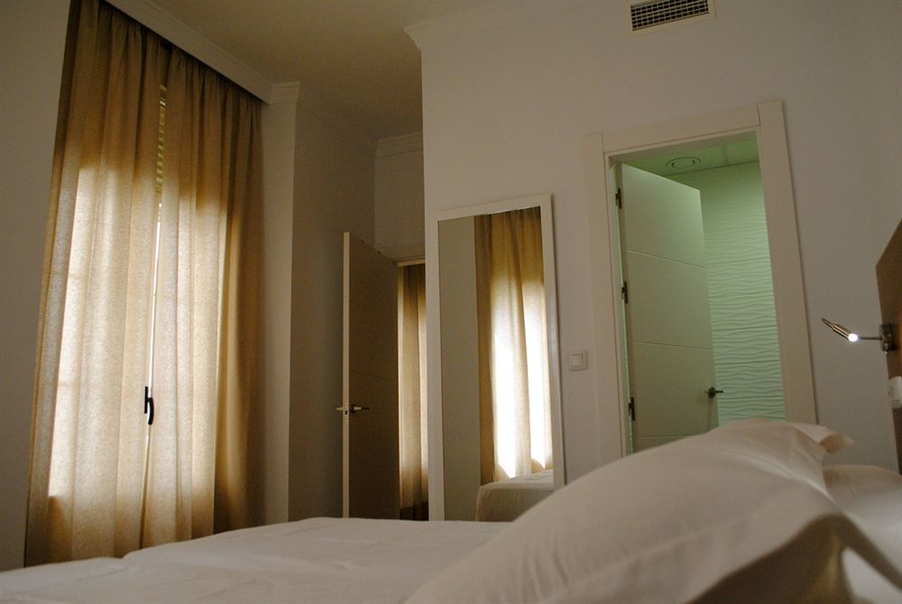 Minimal Rooms Малага Екстериор снимка